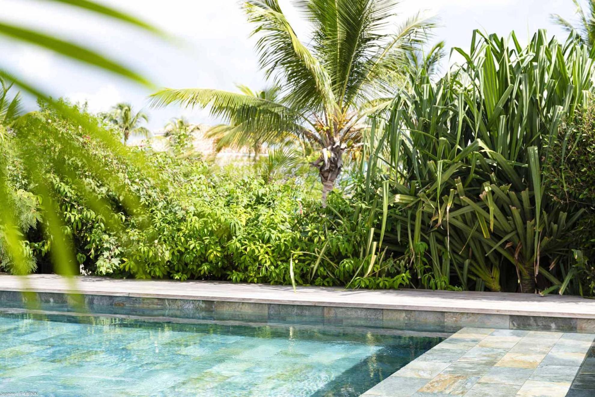 Pomme Cannelle Luxury Suites & Spa Orient Bay Buitenkant foto