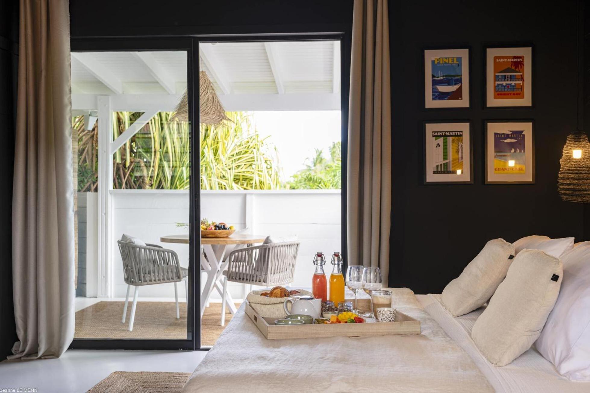 Pomme Cannelle Luxury Suites & Spa Orient Bay Buitenkant foto